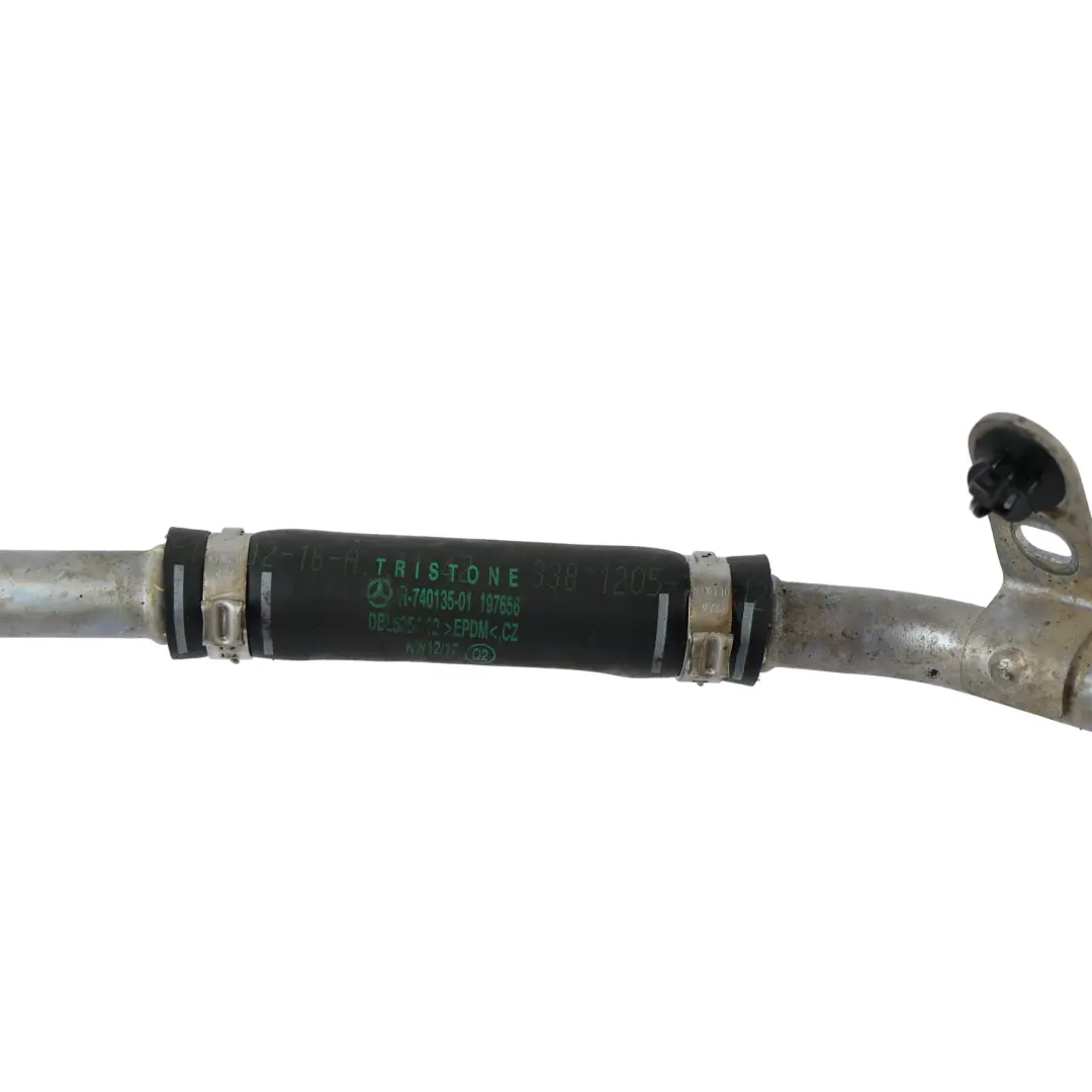 M133 A45 AMG Tubo Manicotto Liquido Refrigerante per Mercedes W176 con numero di parte A1332000951 Mercedes W176 M133 A45 AMG Tubo Manicotto Liquido Refrigerante - SKU A1332000951-1 - Numero di parte A1332000951