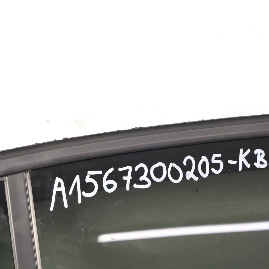 Arrière Droite Kosmos Cosmic Black Metallic - 191 pour Mercedes X156 Porte à propos du numéro de pièce A1567300205 Mercedes X156 Porte Arrière Droite Kosmos Cosmic Black Metallic - 191 - SKU A1567300205-KB - Numéro de pièce A1567300205