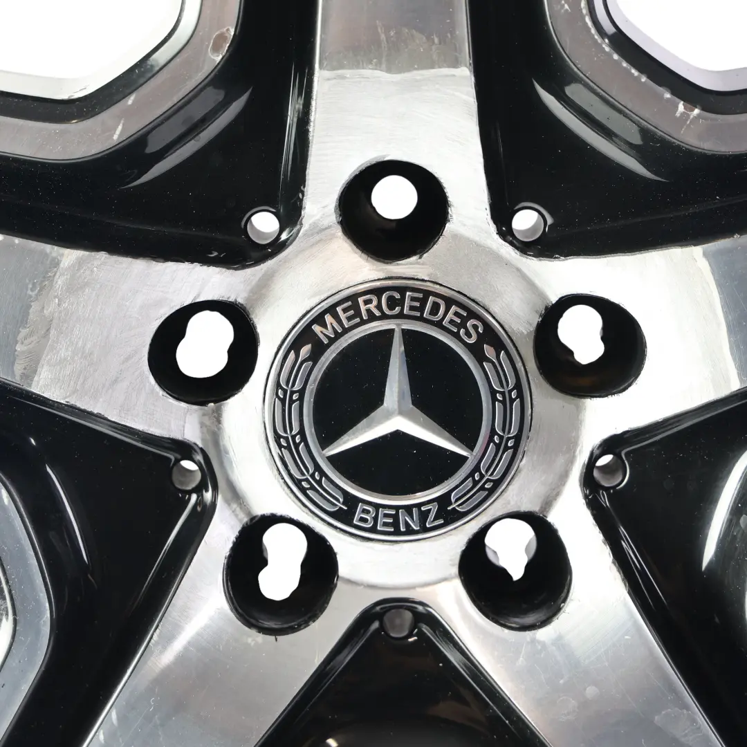 Cerchio Lega Bicolore AMG 21" 9J ET:48 5 Razze per Mercedes ML W164 con numero di parte A1644015302 Mercedes ML W164 Cerchio Lega Bicolore AMG 21" 9J ET:48 5 Razze - SKU A1644015302-3 - Numero di parte A1644015302