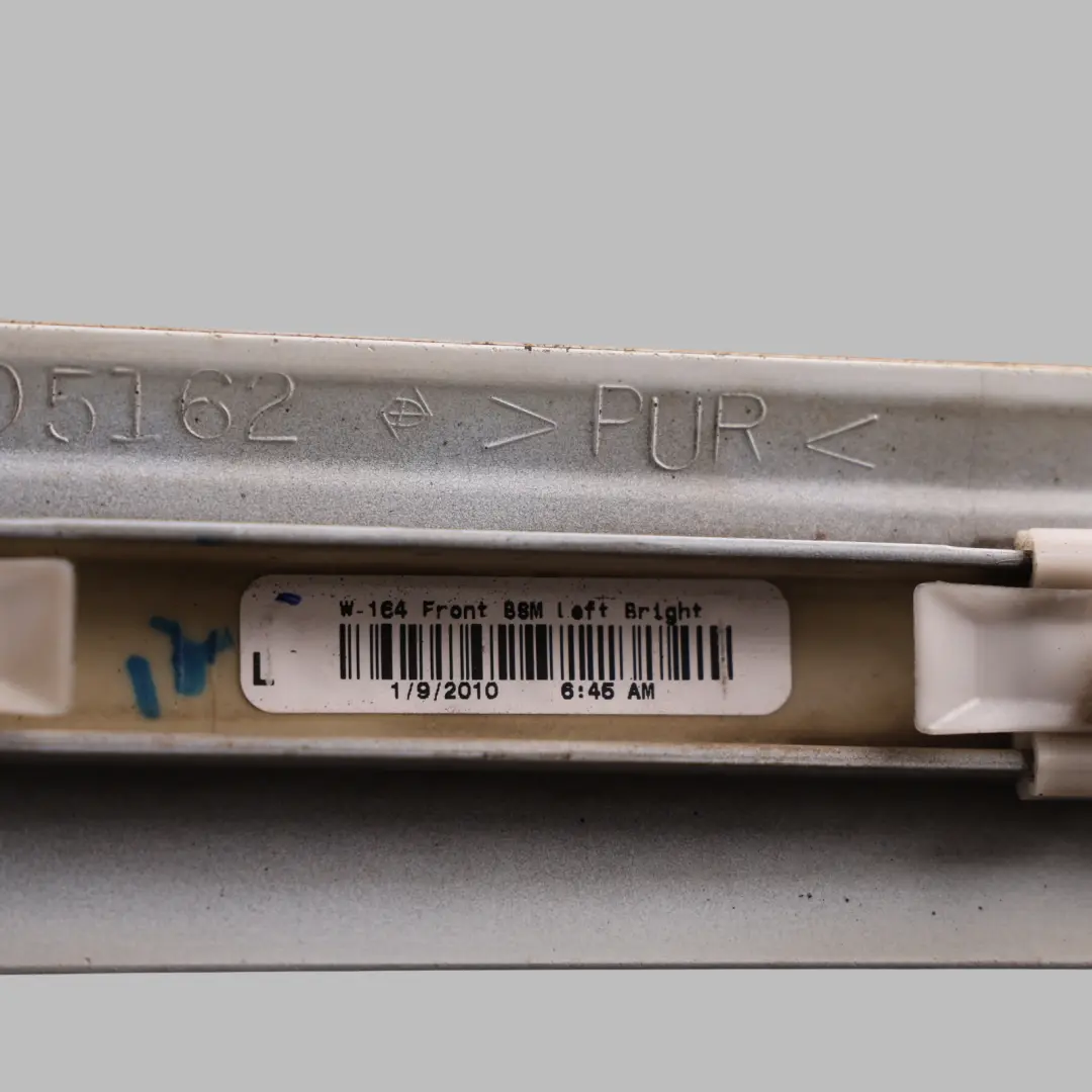 Front Door Trim Molding Strip Left N/S Calcite White - 650 to Mercedes ML W164 with Part number A1646905162 Mercedes ML W164 Front Door Trim Molding Strip Left N/S Calcite White - 650 - SKU A1646905162-CW - Part number A1646905162