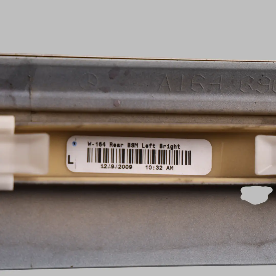 Door Trim Molding Strip Left N/S Calcite White - 650 to Mercedes ML W164 Rear with Part number A1646905362 Mercedes ML W164 Rear Door Trim Molding Strip Left N/S Calcite White - 650 - SKU A1646905362-CW - Part number A1646905362