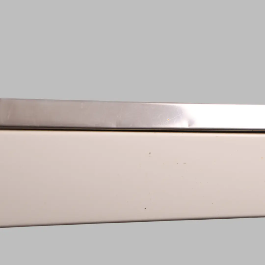 Door Trim Molding Strip Right O/S Calcite White - 650 to Mercedes ML W164 Rear with Part number A1646905462 Mercedes ML W164 Rear Door Trim Molding Strip Right O/S Calcite White - 650 - SKU A1646905462-CW - Part number A1646905462