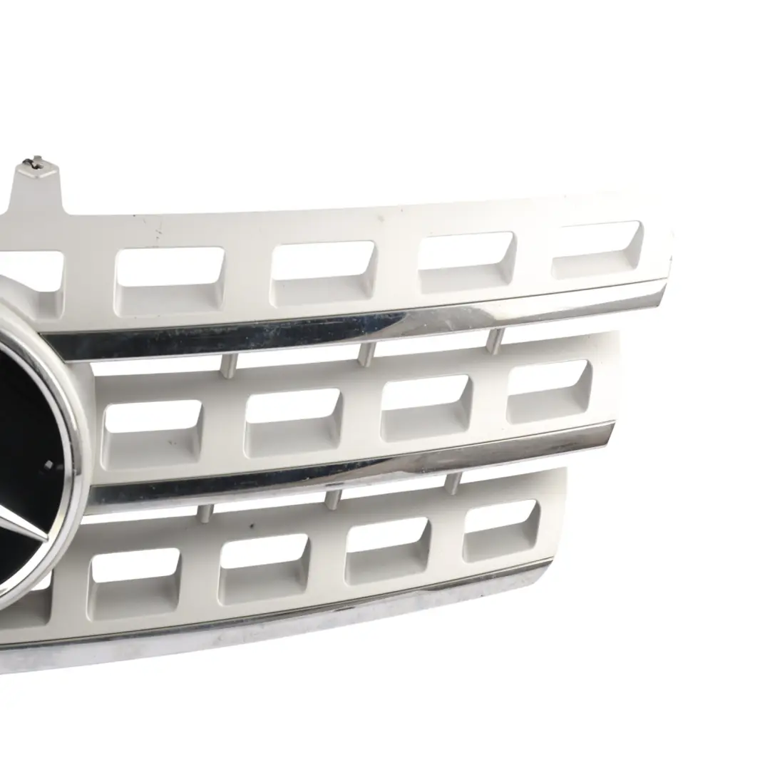 Front Grille Front Bumper Matt Aluminium Silver to Mercedes ML W164 with Part number A1648801985 Mercedes ML W164 Front Grille Front Bumper Matt Aluminium Silver - SKU A1648801985 - Part number A1648801985