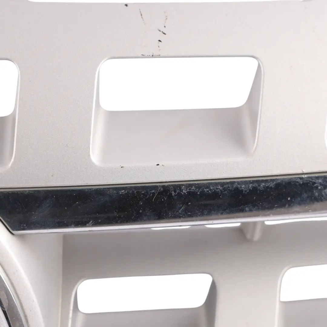 Mercedes ML W164 Parrilla Delantera Parachoques Aluminio Mate Plata - SKU A1648801985 - Número de pieza A1648801985