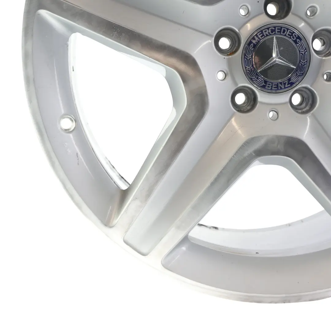Plata AMG Llanta de aleación 20" 5 radios 9J ET:57 para Mercedes ML W166 con número de pieza A1664012002 Mercedes ML W166 Plata AMG Llanta de aleación 20" 5 radios 9J ET:57 - SKU A1664012002-1 - Número de pieza A1664012002