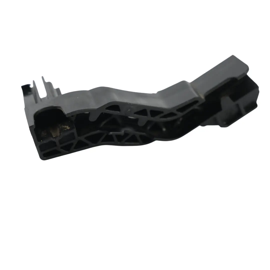 Mercedes W166 Support Poignée Porte Avant Gauche - SKU A1667230114 - Numéro de pièce A1667230114