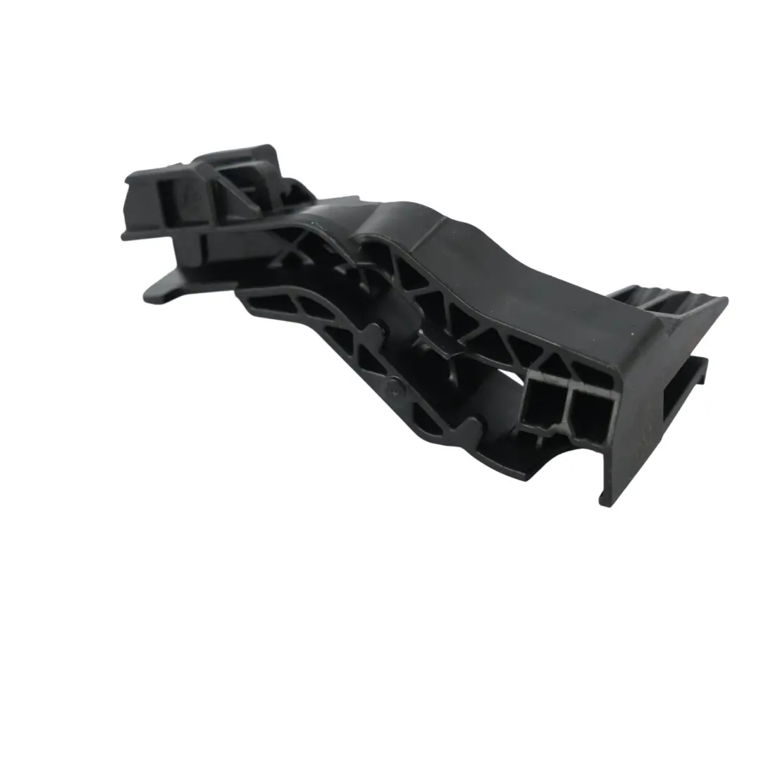 Uchwyt Klamki Drzwi Przedni Lewy do Mercedes W166 o numerze A1667230114 Mercedes W166 Uchwyt Klamki Drzwi Przedni Lewy - SKU A1667230114 - Numer Części A1667230114