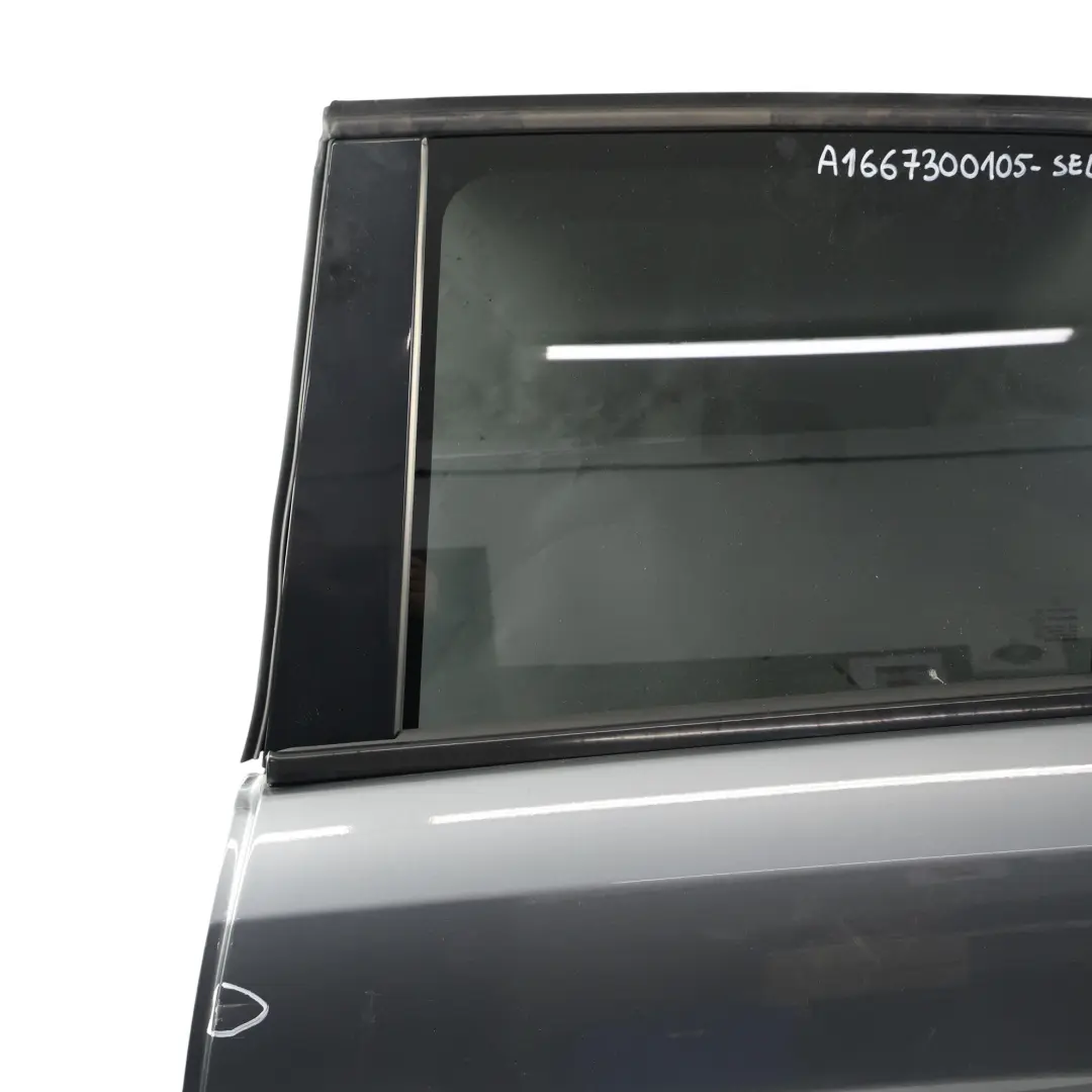 Mercedes ML W166 Puerta Trasera Izquierda Gris Selenita Metalizado 992 - SKU A1667300105-SEL - Número de pieza A1667300105