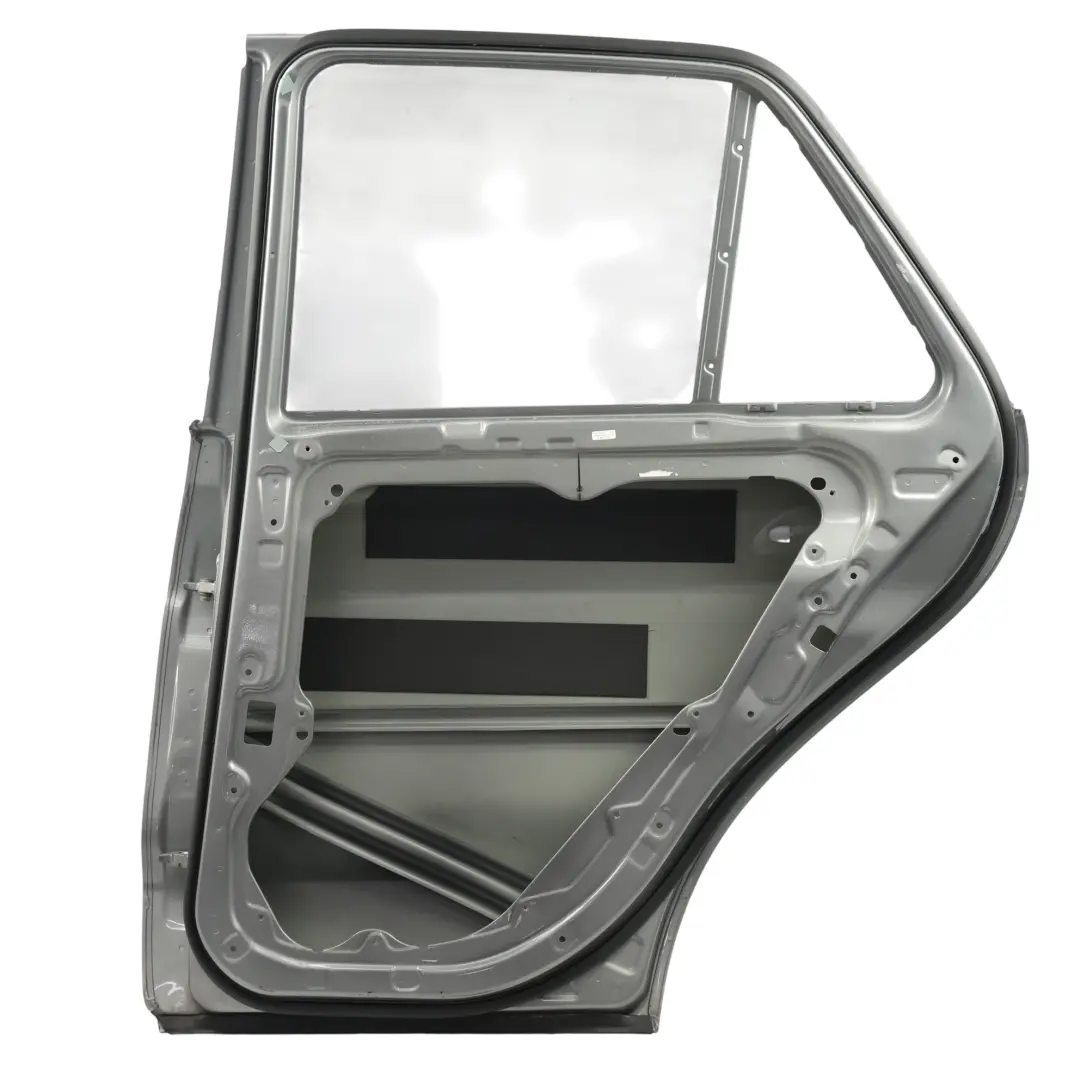 Mercedes ML W166 Porte Arrière Droite Argent Palladium Métallisé 792 - SKU A1667300205-PAL - Numéro de pièce A1667300205
