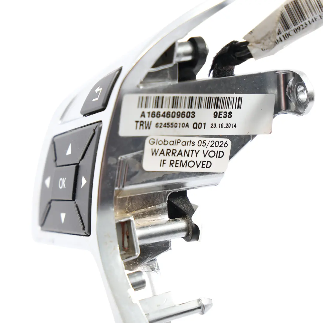 Boutons Commutateur Multifonction Volant pour Mercedes W166 W212 à propos du numéro de pièce A1669052900 Mercedes W166 W212 Boutons Commutateur Multifonction Volant - SKU A1669052900-1 - Numéro de pièce A1669052900