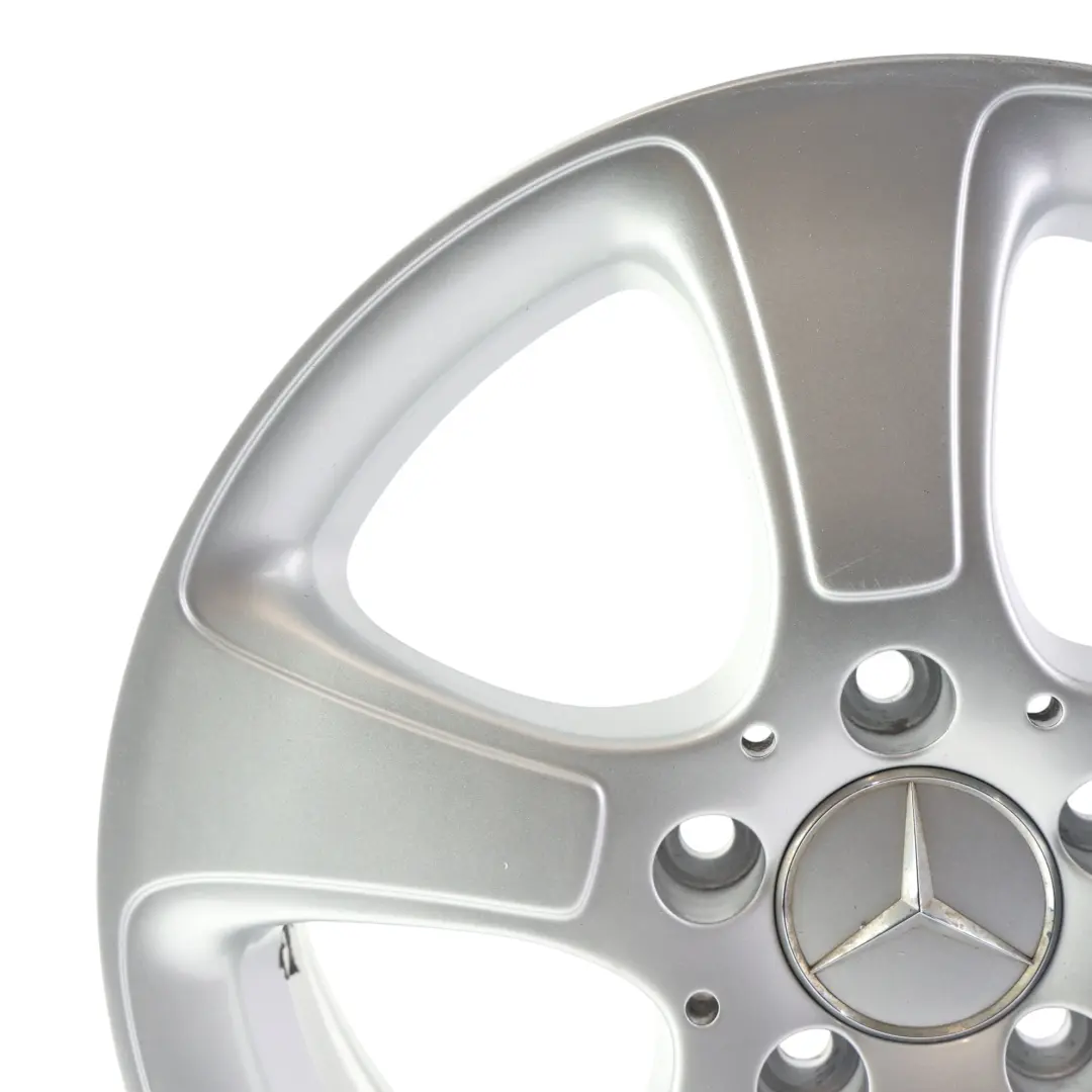 Felga Aluminiowa Srebrna 16" 6J ET:46 do Mercedes W169 W245 o numerze A1694011002 Mercedes W169 W245 Felga Aluminiowa Srebrna 16" 6J ET:46 - SKU A1694011002-2 - Numer Części A1694011002