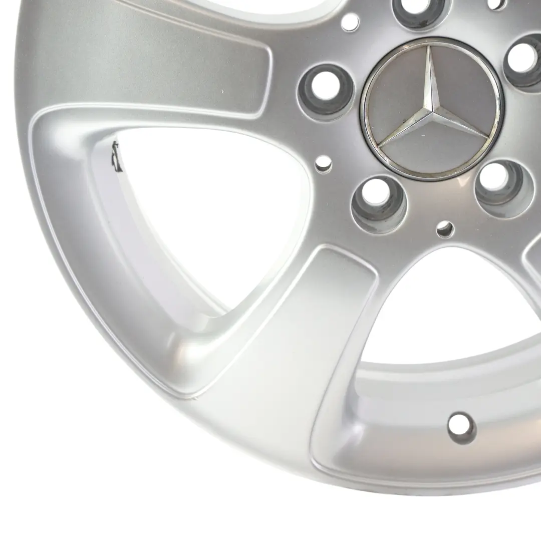Felga Aluminiowa Srebrna 16" 6J ET:46 do Mercedes W169 W245 o numerze A1694011002 Mercedes W169 W245 Felga Aluminiowa Srebrna 16" 6J ET:46 - SKU A1694011002-2 - Numer Części A1694011002