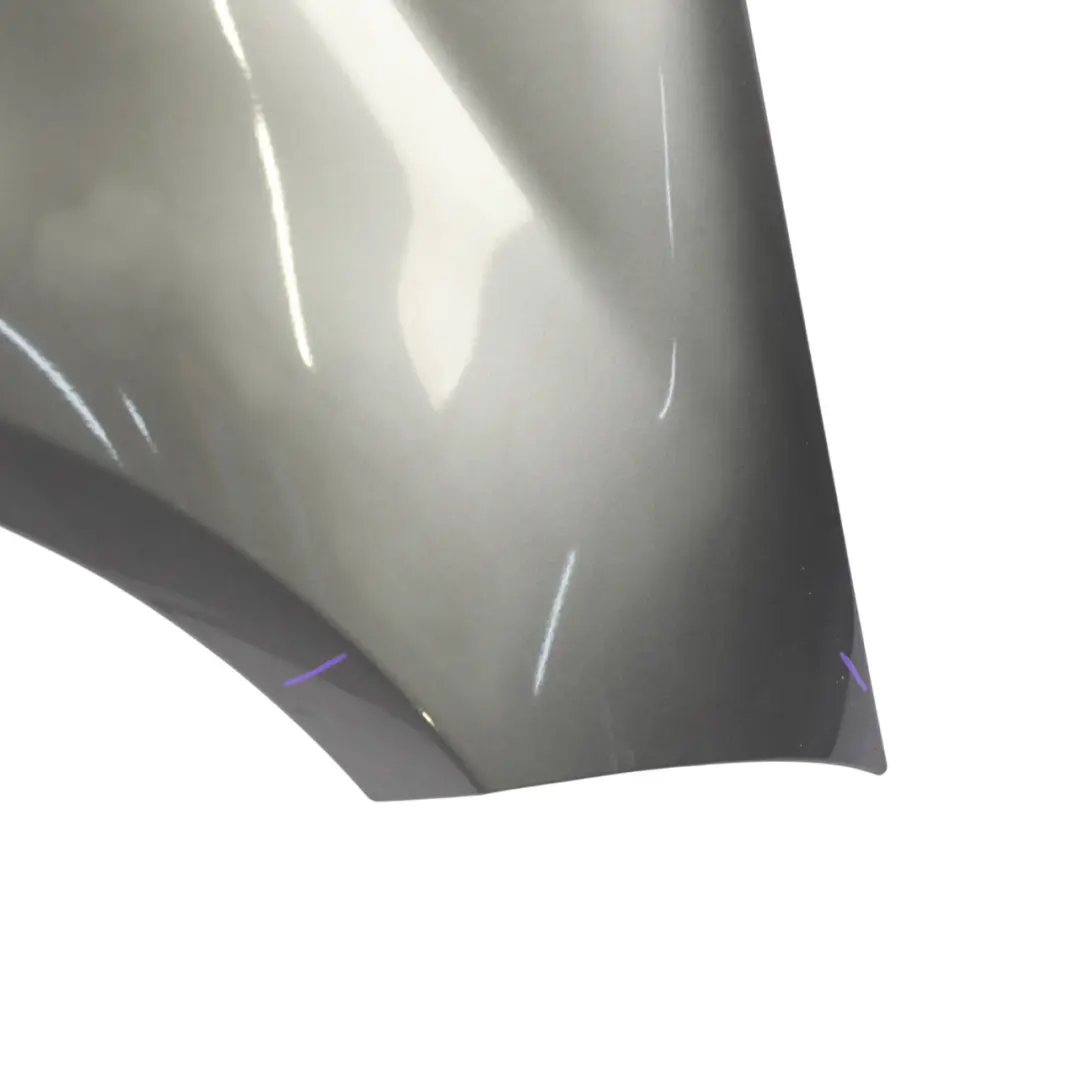 Cubre guardabarros delantero derecho Gris Montaña - 787 para Mercedes W169 con número de pieza 8810201 Mercedes W169 Cubre guardabarros delantero derecho Gris Montaña - 787 - SKU A1698810201-MG - Número de pieza 8810201