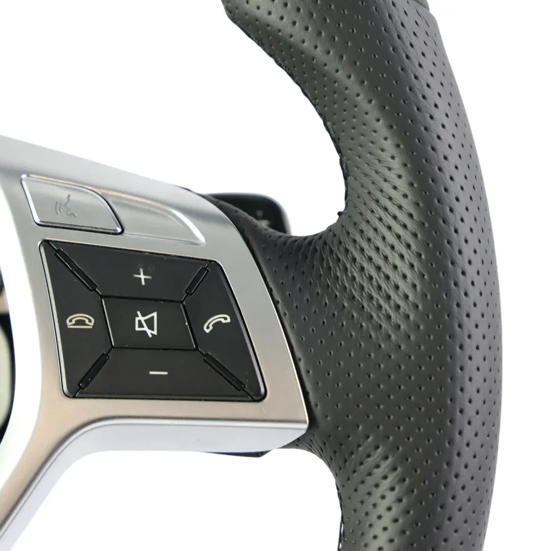 Mercedes W204 W207 W212 Volant NEUF Cuir Noir Sport Palettes Vitesses - SKU A1724602703-4 - Numéro de pièce A1724602703