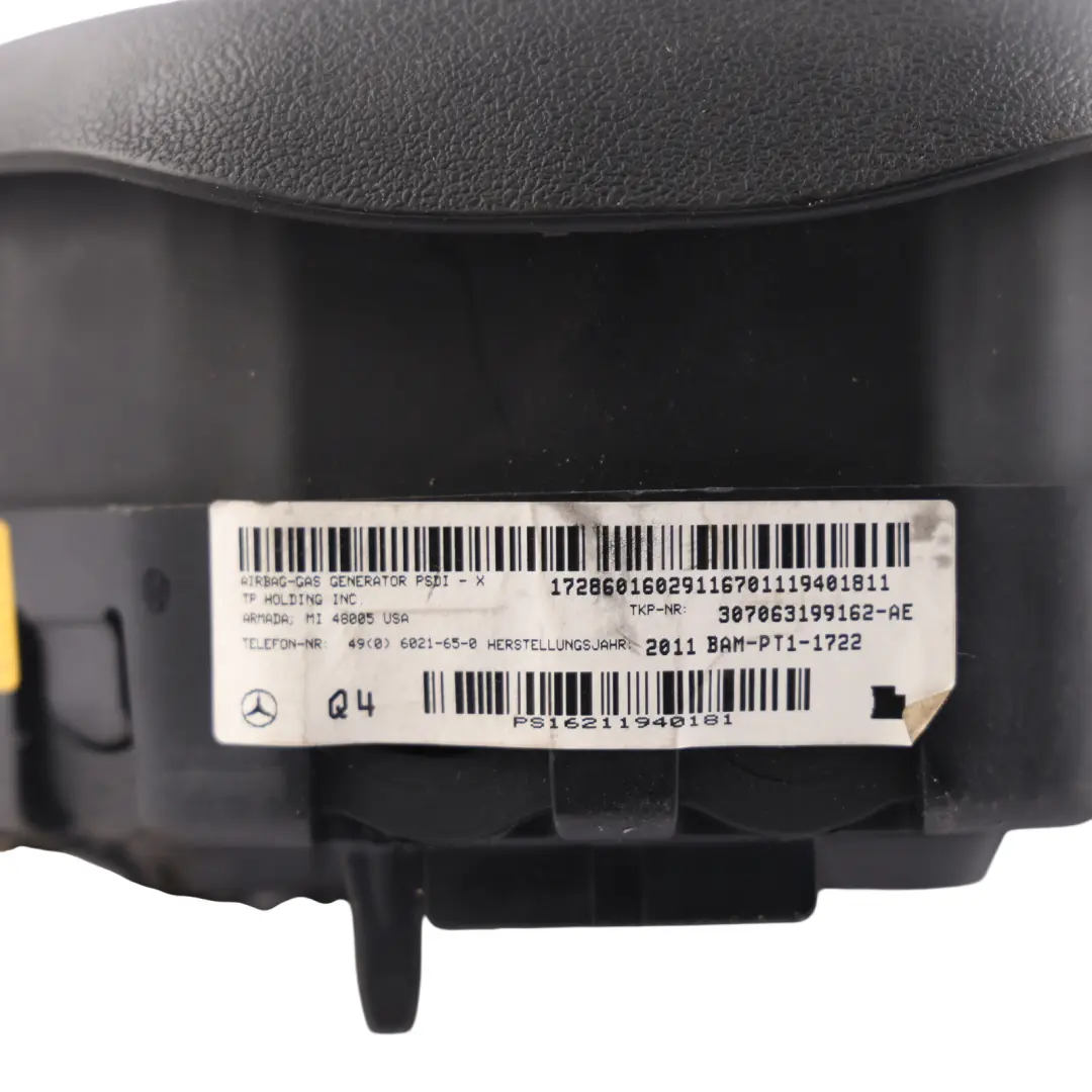 Mercedes W204 W207 Poduszka Kierowcy - SKU A1728601602-1 - Numer Części A1728601602