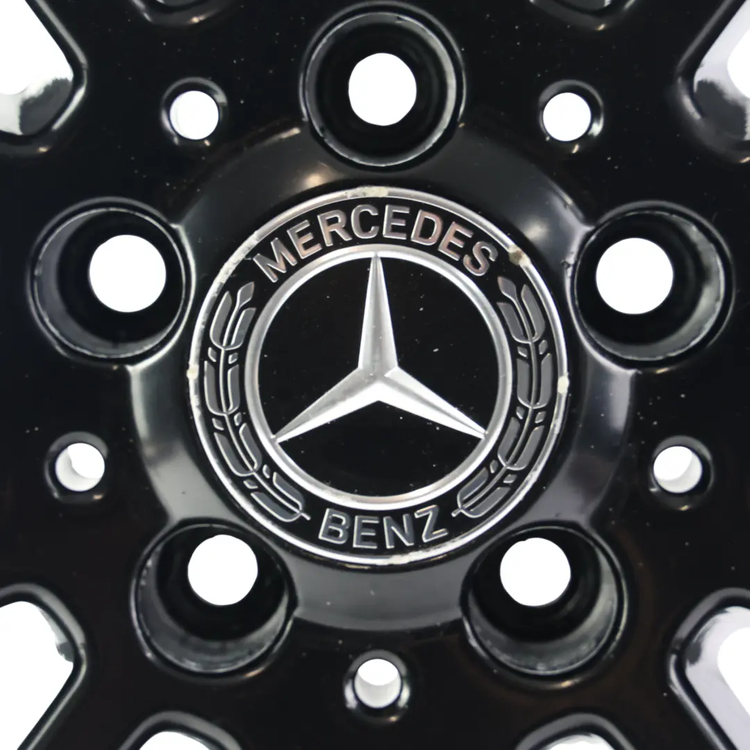Czarna Felga Aluminiowa 18" ET:52 7.5J do Mercedes W176 W246 AMG o numerze A1764010200 Mercedes W176 W246 AMG Czarna Felga Aluminiowa 18" ET:52 7.5J - SKU A1764010200-5 - Numer Części A1764010200