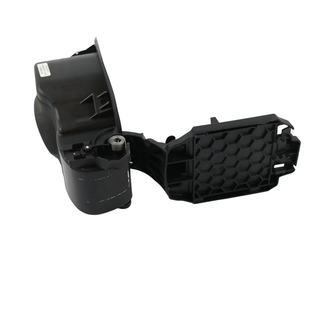 Mercedes W176 Mécanisme Base Support Bouchon Remplissage Carburant - SKU A1766303200 - Numéro de pièce A1766303200