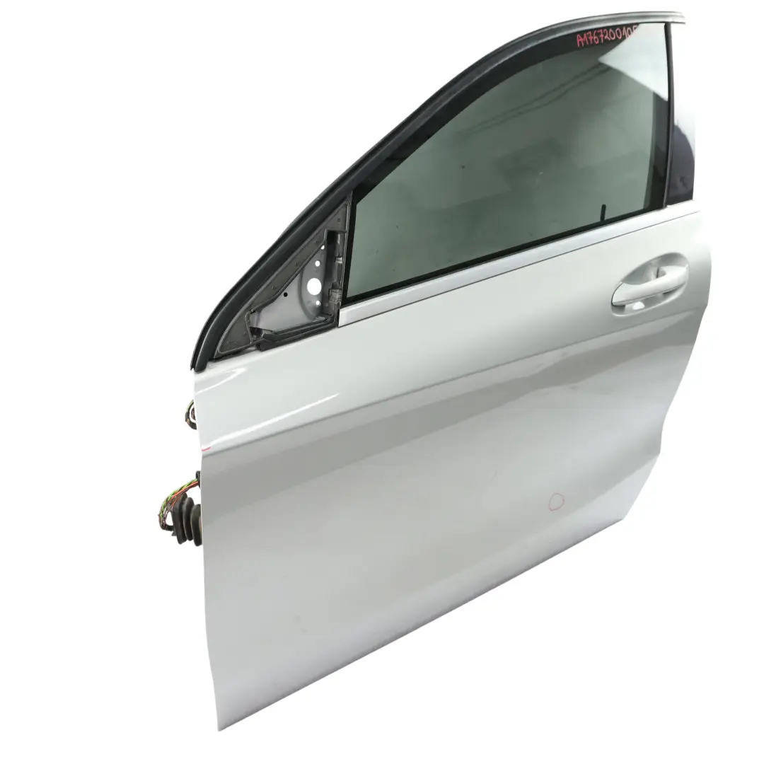 Mercedes W176 Drzwi Lewe Przednie Polar Silver Srebrny Metalik - 761 - SKU A1767200105-PLS1 - Numer Części A1767200105