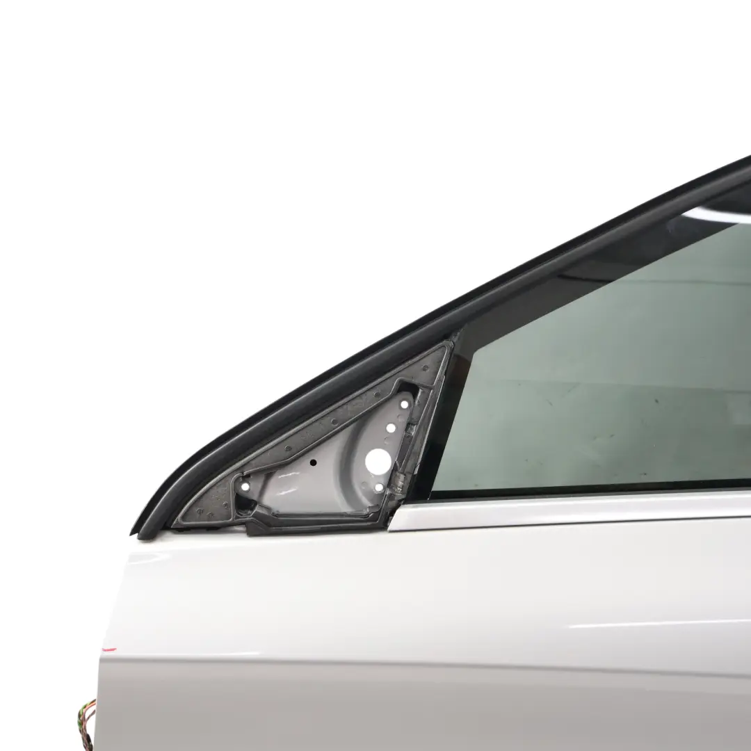 Drzwi Lewe Przednie Polar Silver Srebrny Metalik - 761 do Mercedes W176 o numerze A1767200105 Mercedes W176 Drzwi Lewe Przednie Polar Silver Srebrny Metalik - 761 - SKU A1767200105-PLS1 - Numer Części A1767200105