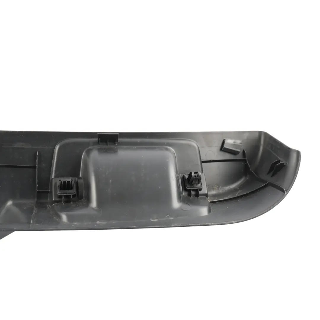 Serratura Portellone Posteriore con Copertura per Mercedes W176 con numero di parte A1767400272 Mercedes W176 Serratura Portellone Posteriore con Copertura - SKU A1767400272 - Numero di parte A1767400272