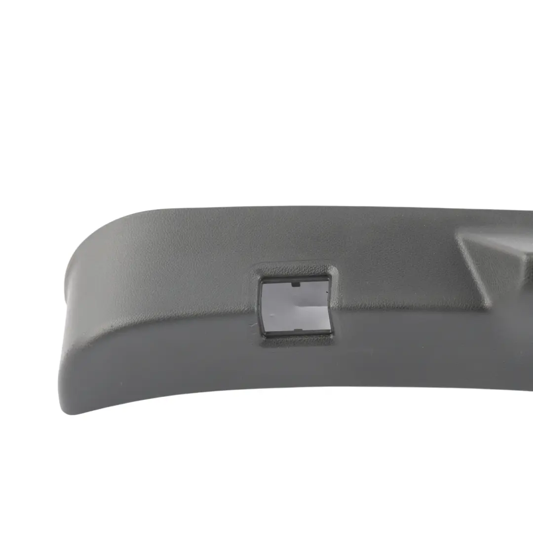Mercedes W176 Heckklappen Schloss Zierblende Verkleidung - SKU A1767400272 - Teilenummer A1767400272