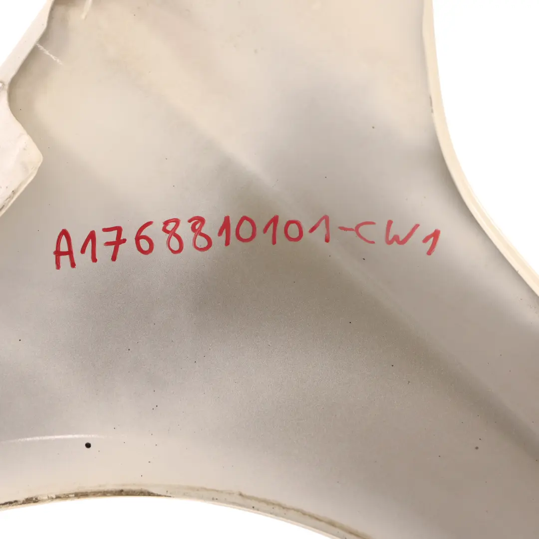 Mercedes W176 Panneau Aile Avant Gauche Garniture Couverture Blanc Calcite 650 - SKU A1768810101-CW1 - Numéro de pièce A1768810101
