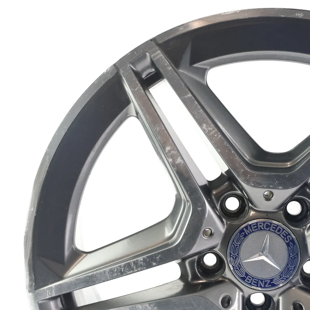 Cerchio lega 5 doppie razze 18" 7,5J ET:49 per Mercedes W177 V177 AMG con numero di parte A1774011500 Mercedes W177 V177 AMG Cerchio lega 5 doppie razze 18" 7,5J ET:49 - SKU A1774011500-3 - Numero di parte A1774011500