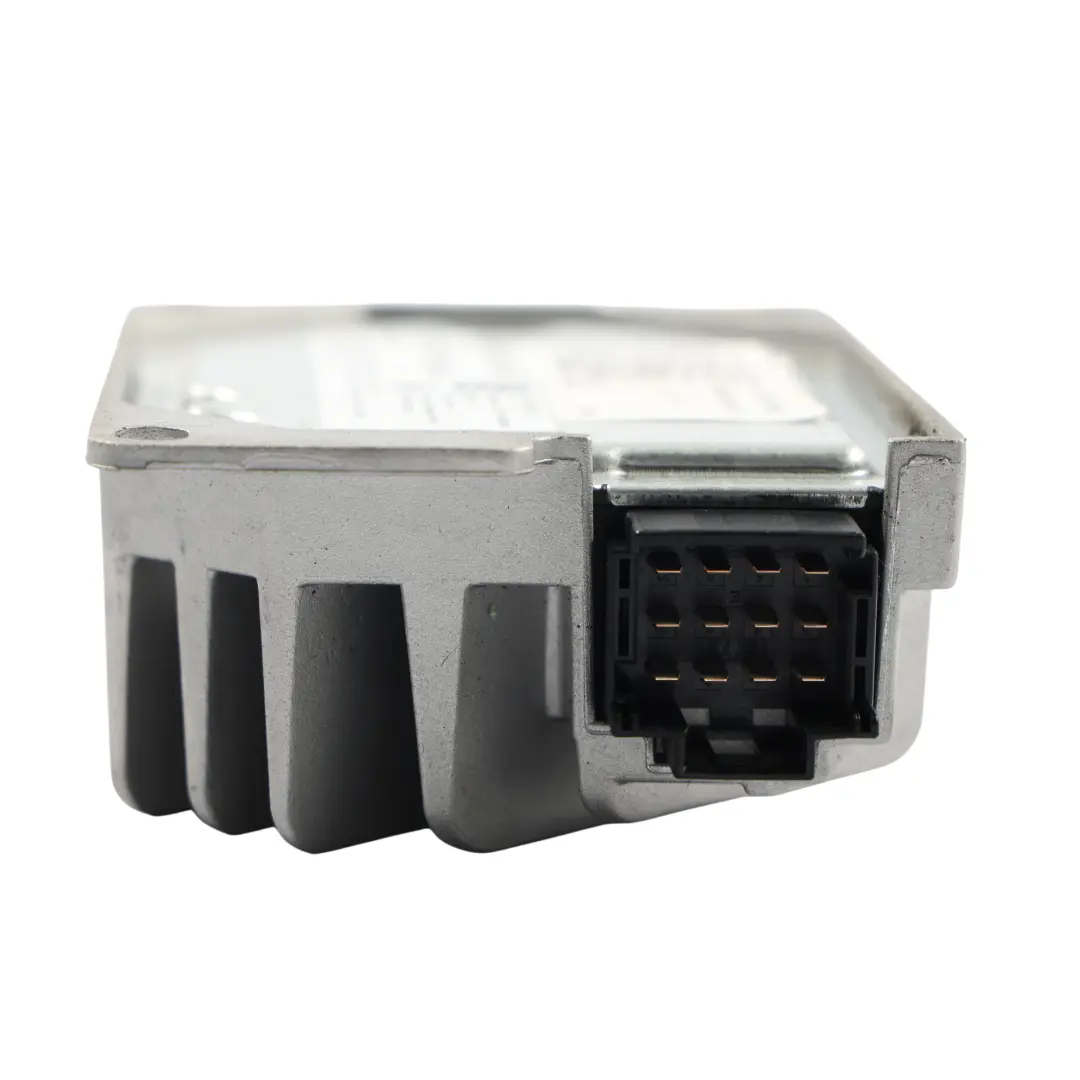 Harman Wzmacniacz Sterownik Audio HiFi do Mercedes W177 o numerze A1778270600 Mercedes W177 Harman Wzmacniacz Sterownik Audio HiFi - SKU A1778270600 - Numer Części A1778270600