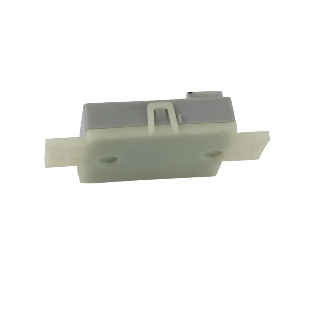 Modulo Controllo Luce Ambiente Interno ECU per Mercedes W177 con numero di parte A1779000003 Mercedes W177 Modulo Controllo Luce Ambiente Interno ECU - SKU A1779000003 - Numero di parte A1779000003