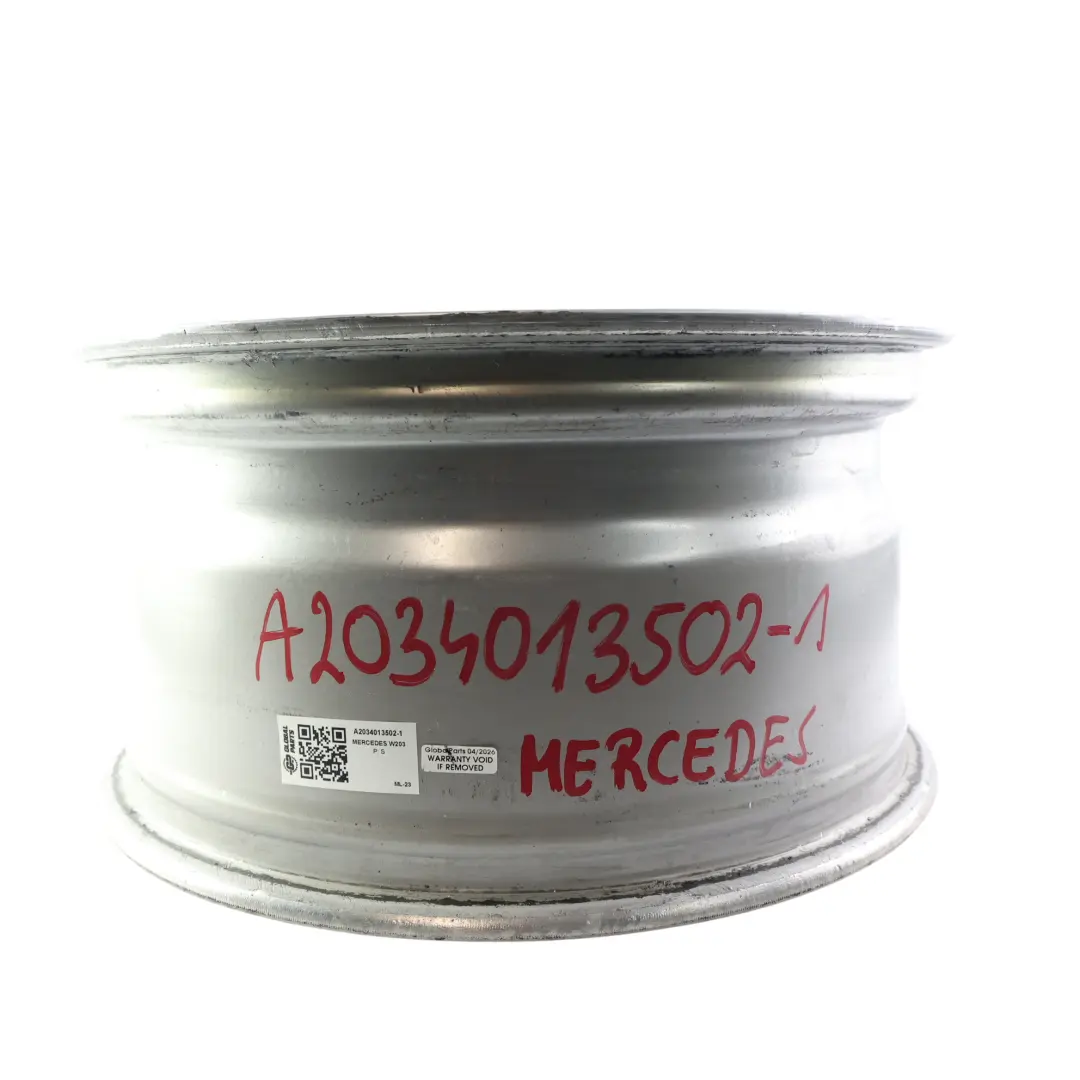 Silberne Leichtmetallfelge 5 Speichen 17" ET:34 8,5J für Mercedes W203 mit Teilenummer A2034013502 Mercedes W203 Silberne Leichtmetallfelge 5 Speichen 17" ET:34 8,5J - SKU A2034013502-1 - Teilenummer A2034013502