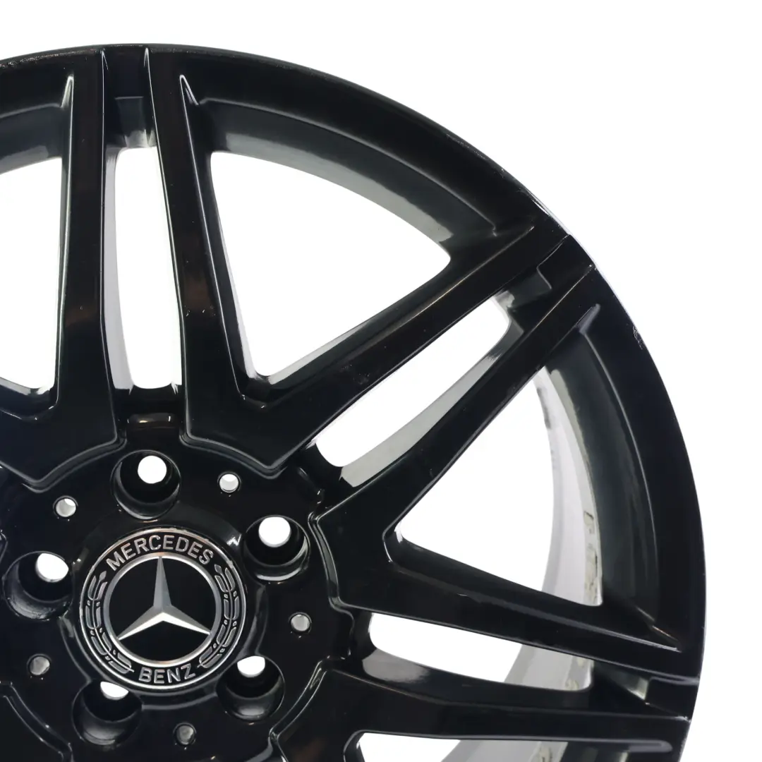 Felga Tylna 18" Dwuramienna ET54 8.5J do Mercedes W204 AMG o numerze A2044010704 Mercedes W204 AMG Felga Tylna 18" Dwuramienna ET54 8.5J - SKU A2044010704-3 - Numer Części A2044010704