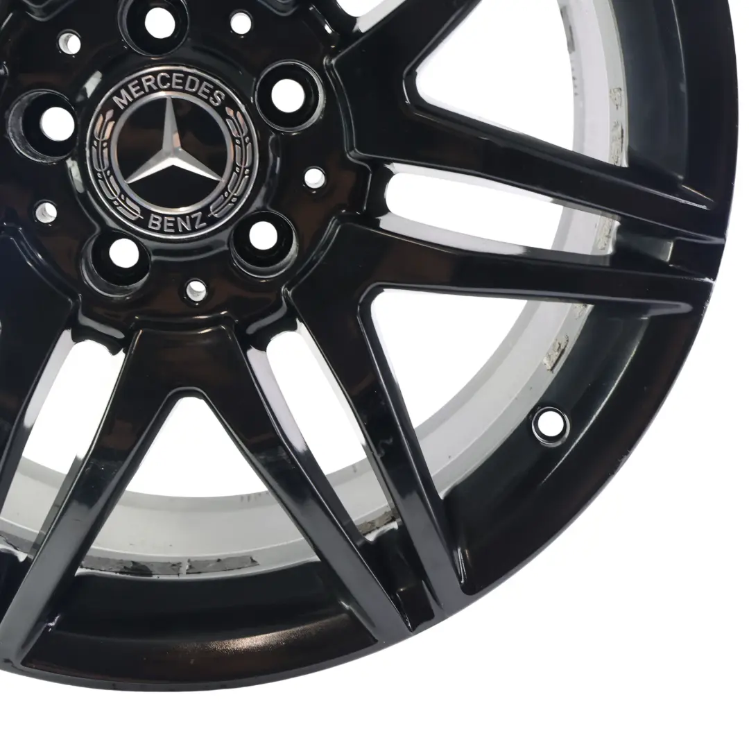 Cerchio Posteriore 18" Doppia Razza ET:54 8.5J per Mercedes W204 AMG con numero di parte A2044010704 Mercedes W204 AMG Cerchio Posteriore 18" Doppia Razza ET:54 8.5J - SKU A2044010704-3 - Numero di parte A2044010704