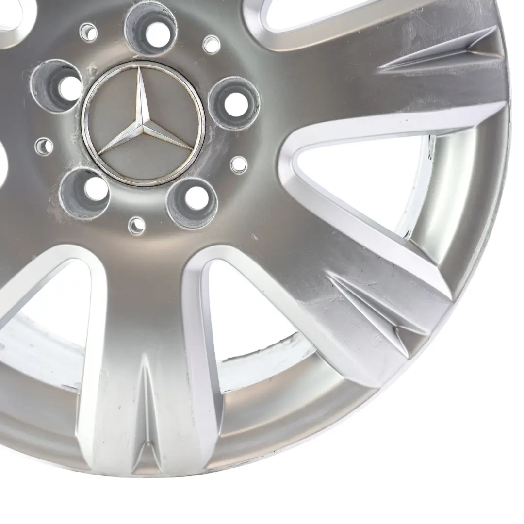Cerchio Mercedes W204 7 fori disco lega 16" 7J ET:43 per con numero di parte A2044012602 Cerchio Mercedes W204 7 fori disco lega 16" 7J ET:43 - SKU A2044012602-1 - Numero di parte A2044012602