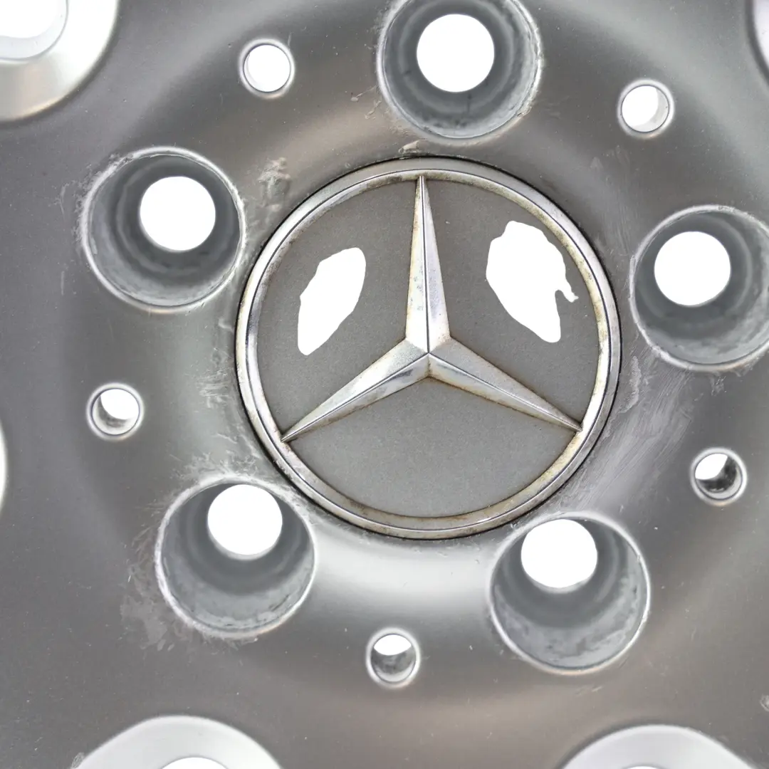 Llanta Mercedes W204 7 Agujeros Disco Aleación 16" 7J ET:43 para con número de pieza A2044012602 Llanta Mercedes W204 7 Agujeros Disco Aleación 16" 7J ET:43 - SKU A2044012602-1 - Número de pieza A2044012602
