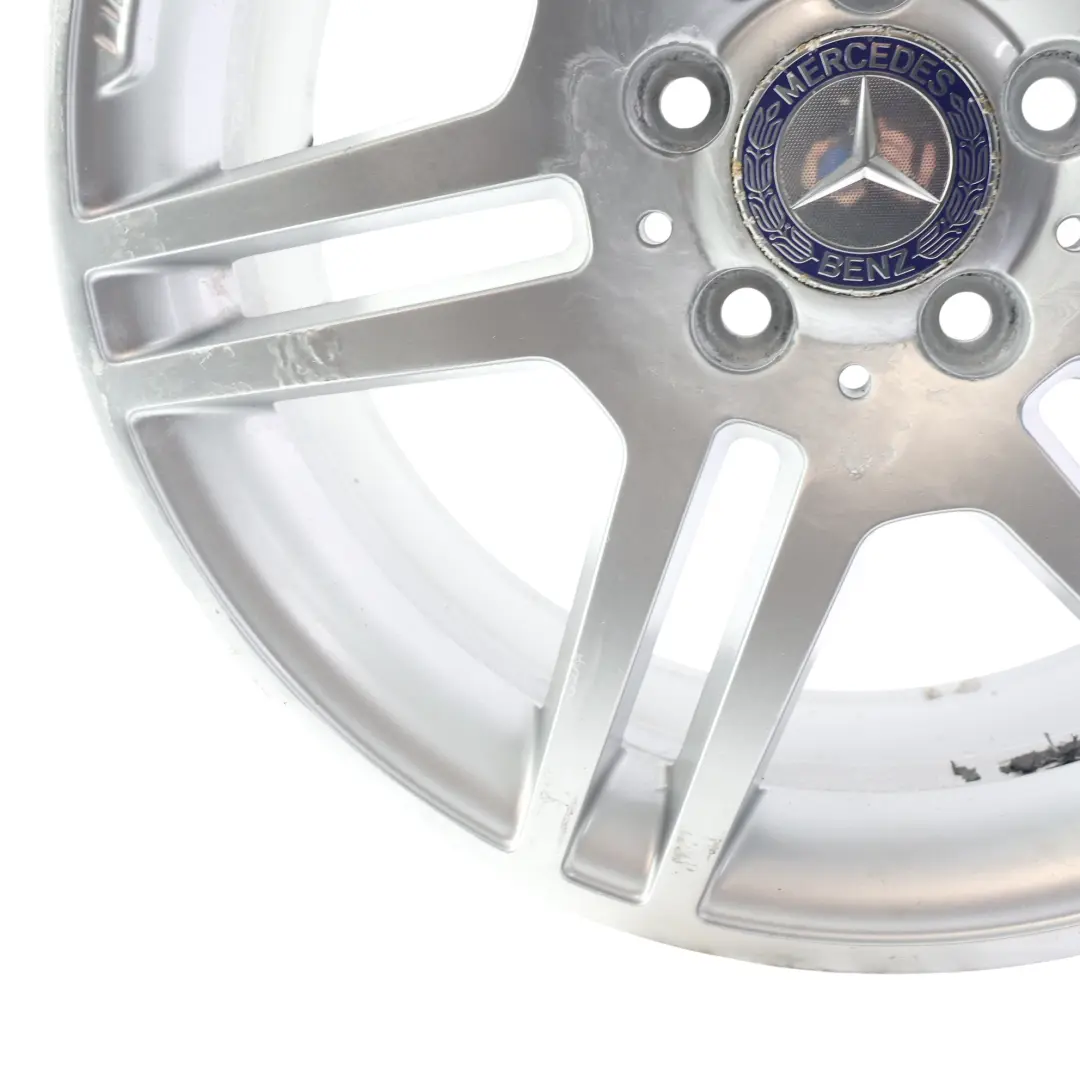 Cerchi In Lega A Doppio Raggio 17" Et:58 8,5J per Mercedes W204 Amg con numero di parte A2044014602 Mercedes W204 Amg Cerchi In Lega A Doppio Raggio 17" Et:58 8,5J - SKU A2044014602-1 - Numero di parte A2044014602
