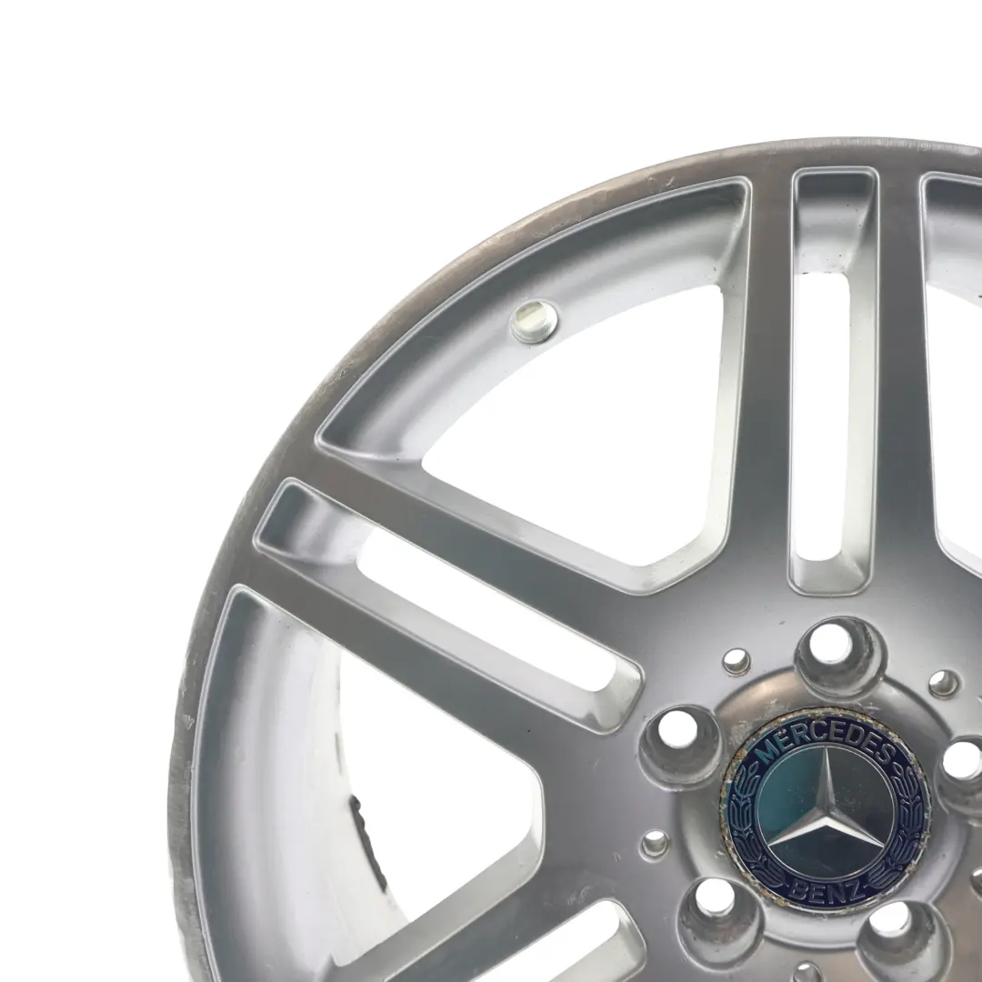 C-Klasse W204 AMG Silber Alufelge Alu Felge 17" ET:58 8,5J für Mercedes mit Teilenummer A2044014602 Mercedes C-Klasse W204 AMG Silber Alufelge Alu Felge 17" ET:58 8,5J - SKU A2044014602-2 - Teilenummer A2044014602