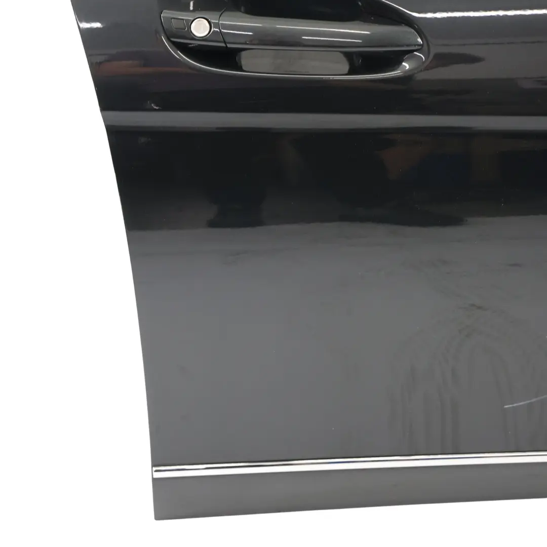 Mercedes W204 Couvercle Porte Avant Droite Noir Magnétite Métallisé - 183 - SKU A2047206000-MTS - Numéro de pièce A2047206000
