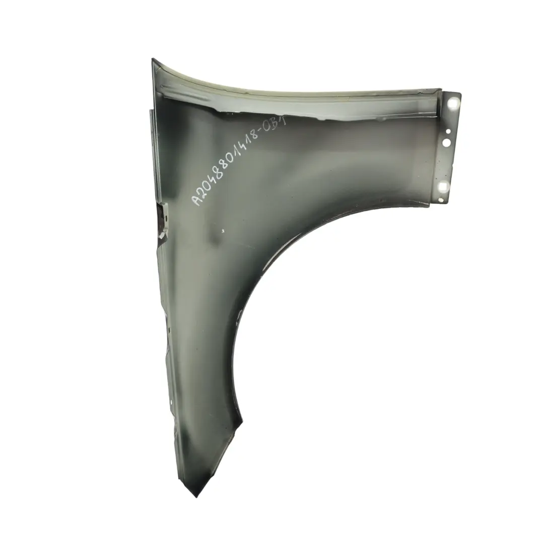 Pannello Laterale Anteriore Destro Parafango Obsidian Black - 197 per Mercedes W204 con numero di parte A2048801418 Mercedes W204 Pannello Laterale Anteriore Destro Parafango Obsidian Black - 197 - SKU A2048801418-OB1 - Numero di parte A2048801418
