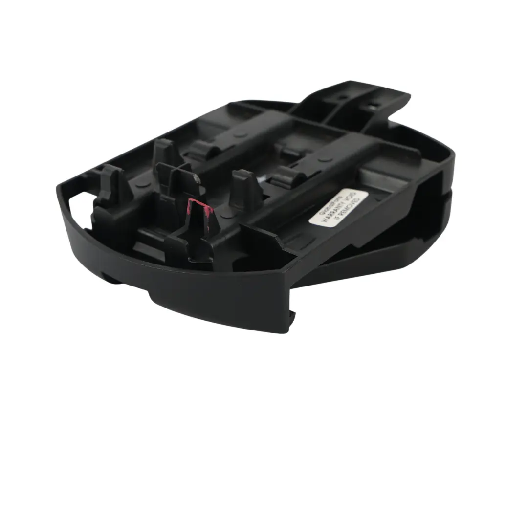 Dreiecks Halterung Mercedes W204 W212 Warn Blink Halter für mit Teilenummer A2048900114 Dreiecks Halterung Mercedes W204 W212 Warn Blink Halter - SKU A2048900114 - Teilenummer A2048900114