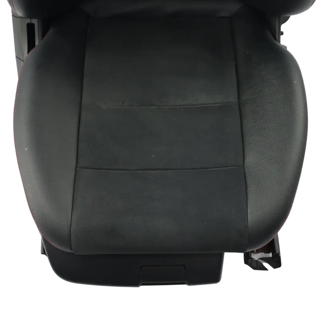 Mercedes W204 Siège Avant Droit Cuir Alcantara Fil Rouge Électrique - SKU A2049109605-1 - Numéro de pièce A2049109605
