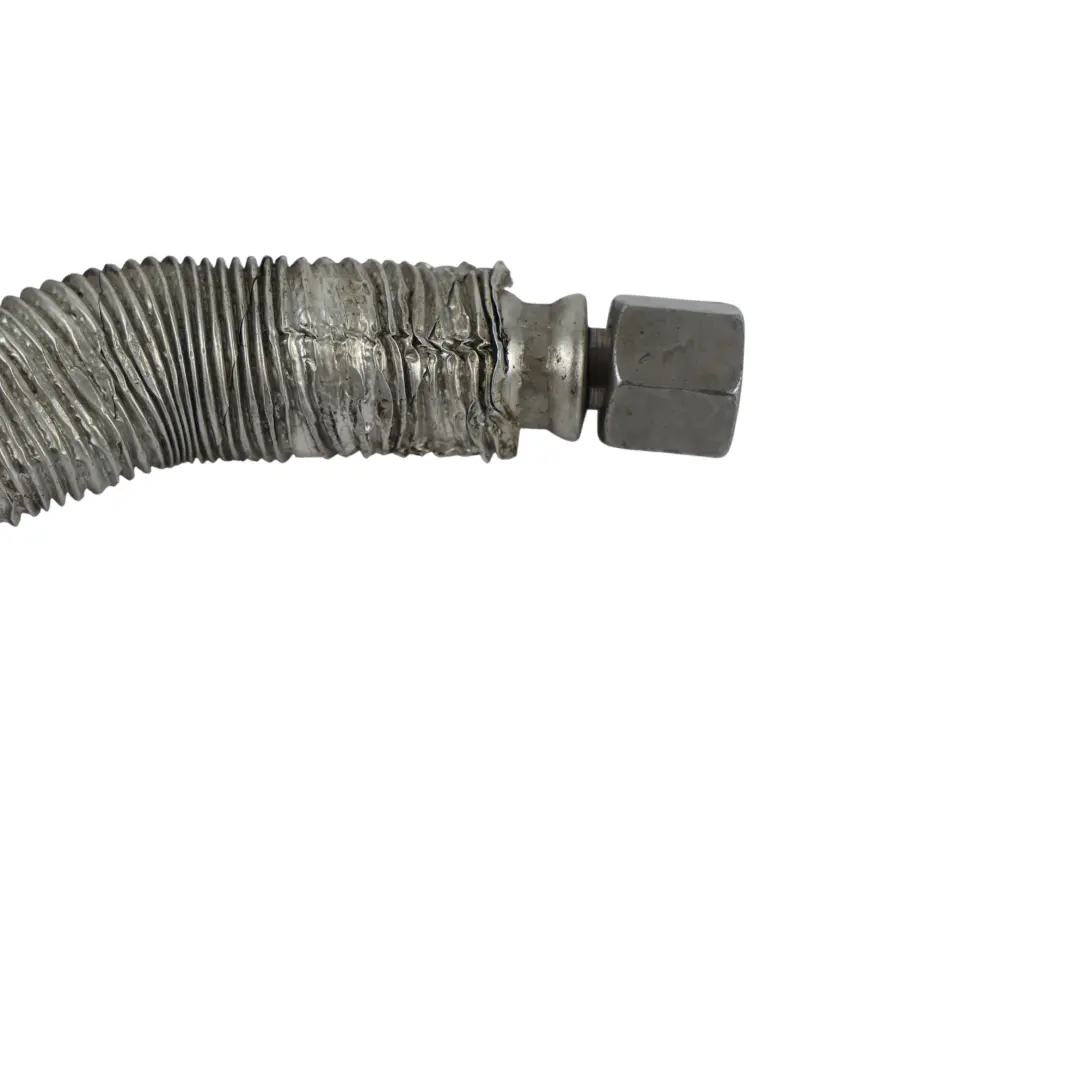C63 AMG W205 M177 Motor Kraftstoff Schlauch Rohr Leitung für Mercedes mit Teilenummer A2054707500 Mercedes C63 AMG W205 M177 Motor Kraftstoff Schlauch Rohr Leitung - SKU A2054707500 - Teilenummer A2054707500