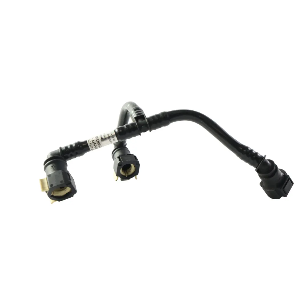 C63 Valvola Vapore Tubo Linea Carburante per Mercedes W205 AMG con numero di parte A2054708701 Mercedes W205 AMG C63 Valvola Vapore Tubo Linea Carburante - SKU A2054708701 - Numero di parte A2054708701