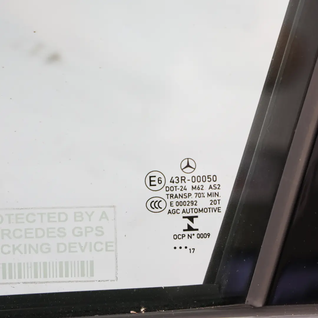 Pannello Porta Anteriore Sinistra Bianco Polare - 149 per Mercedes W205 con numero di parte A2057200105 Mercedes W205 Pannello Porta Anteriore Sinistra Bianco Polare - 149 - SKU A2057200105-POL - Numero di parte A2057200105