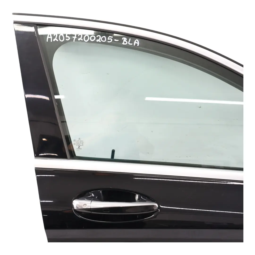 Pannello Copertura Porta Anteriore Destro Nero - 040 per Mercedes W205 con numero di parte A2057200205 Mercedes W205 Pannello Copertura Porta Anteriore Destro Nero - 040 - SKU A2057200205-BLA - Numero di parte A2057200205