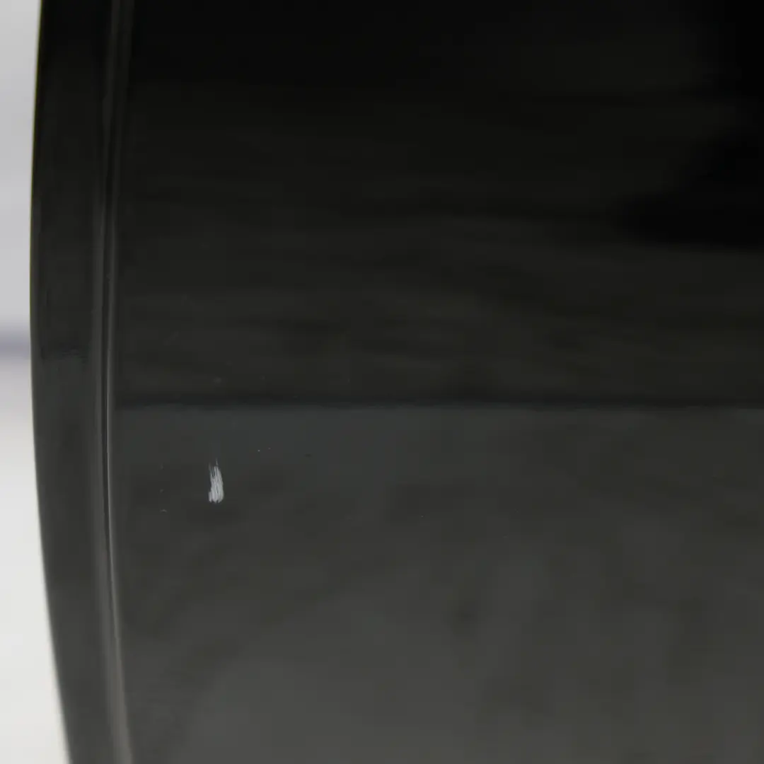 Berline Porte Arrière Gauche Panneau Couverture Noir pour Mercedes W205 à propos du numéro de pièce A2057300105 Mercedes W205 Berline Porte Arrière Gauche Panneau Couverture Noir - SKU A2057300105-BLA - Numéro de pièce A2057300105