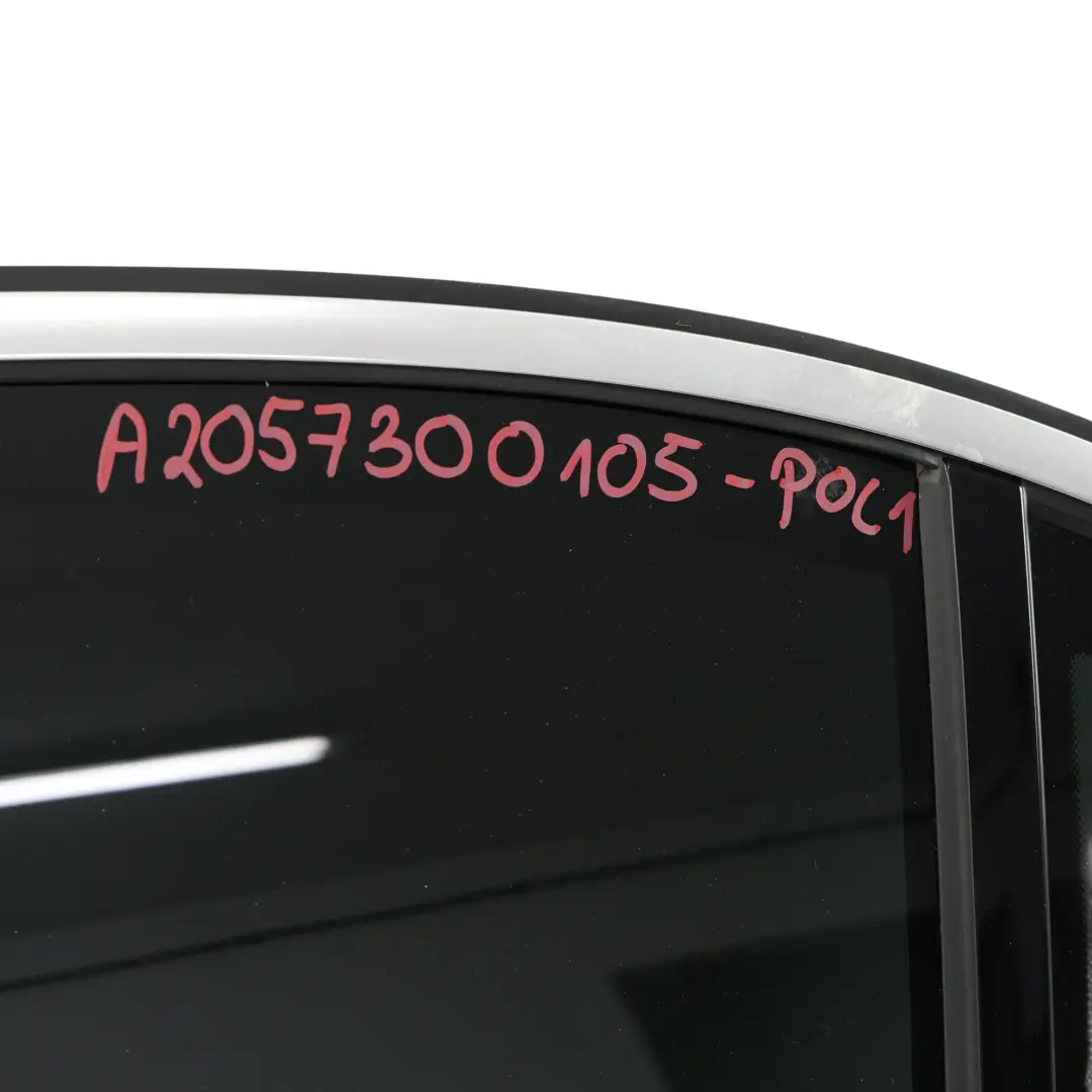 Porta Posteriore Sinistra Bianco Polare - 149 per Mercedes W205 con numero di parte A2057300105 Mercedes W205 Porta Posteriore Sinistra Bianco Polare - 149 - SKU A2057300105-POL1 - Numero di parte A2057300105