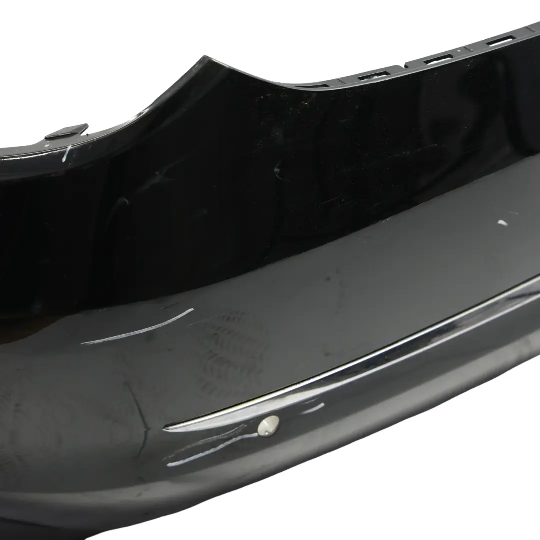 Zderzak Tylny PDC Parktronic Czarny - 040 do Mercedes W205 o numerze A2058806400 Mercedes W205 Zderzak Tylny PDC Parktronic Czarny - 040 - SKU A2058806400-BLA - Numer Części A2058806400