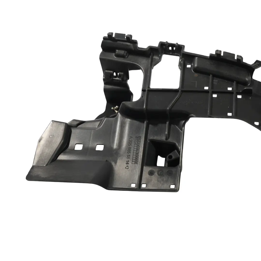 Mercedes W205 Soporte Montaje Salida Escape Izquierdo - SKU A2058855114 - Número de pieza A2058855114