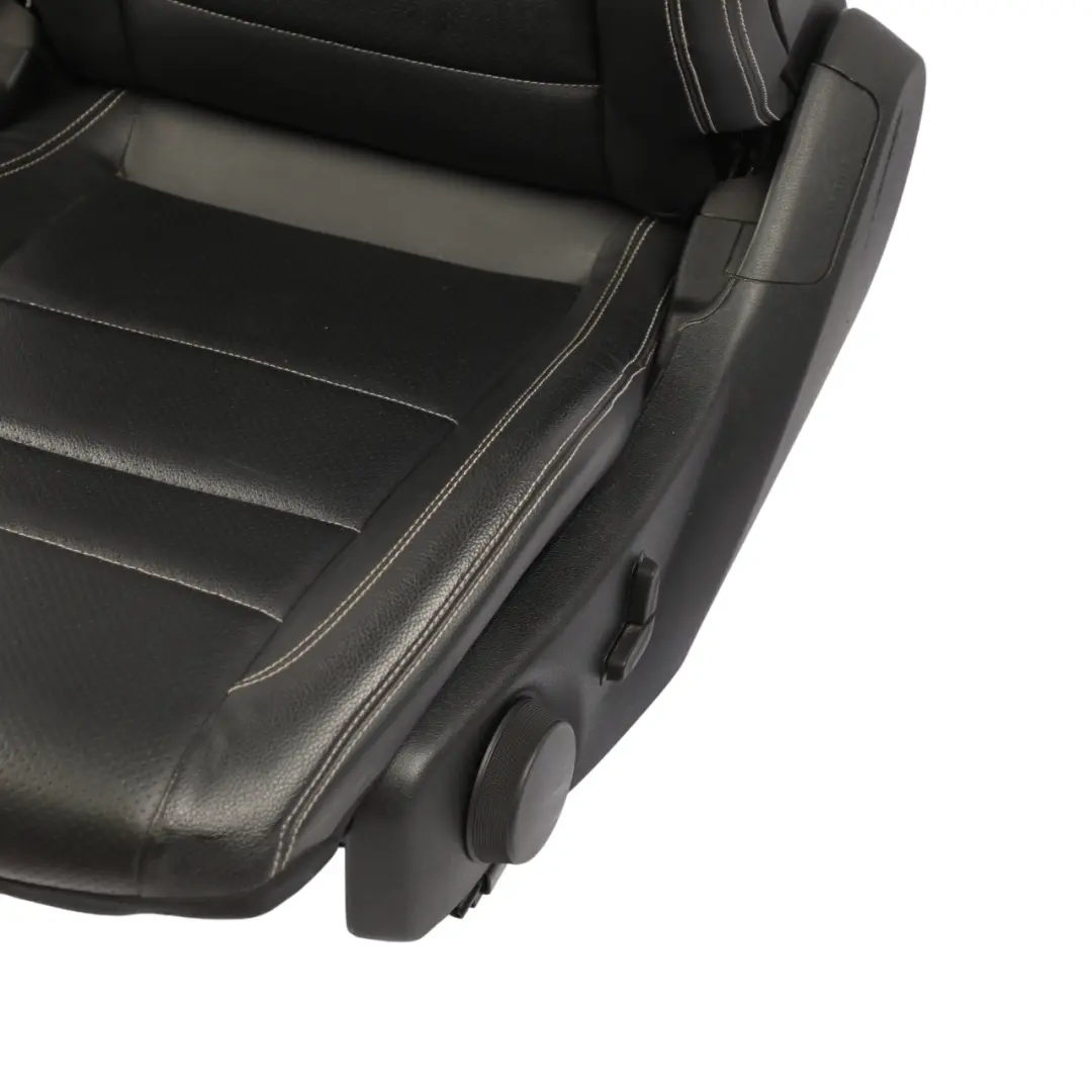 W207 A207 Coupe Fotel Przedni Przód Lewy Podgrzewany Skóra Czarny do Mercedes o numerze A2079101547 Mercedes W207 A207 Coupe Fotel Przedni Przód Lewy Podgrzewany Skóra Czarny - SKU A2079101547 - Numer Części A2079101547