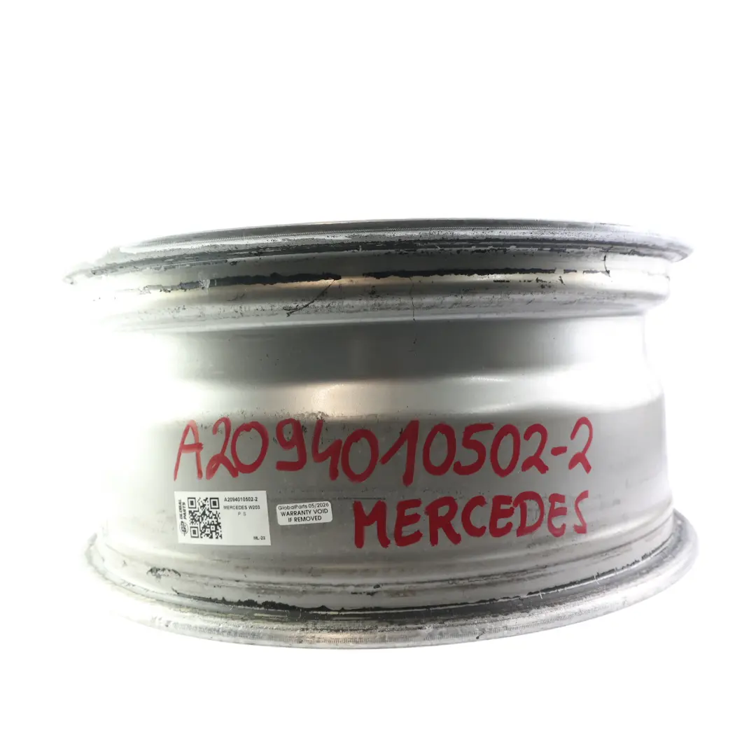 Silberne Leichtmetall felge vorne 17" ET:36 7,5J für Mercedes W203 W209 mit Teilenummer A2094010502 Mercedes W203 W209 Silberne Leichtmetall felge vorne 17" ET:36 7,5J - SKU A2094010502-2 - Teilenummer A2094010502